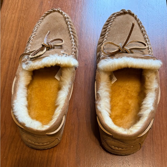 L.L.Bean Men’s Moccasin size 11 wide - Picture 2 of 6